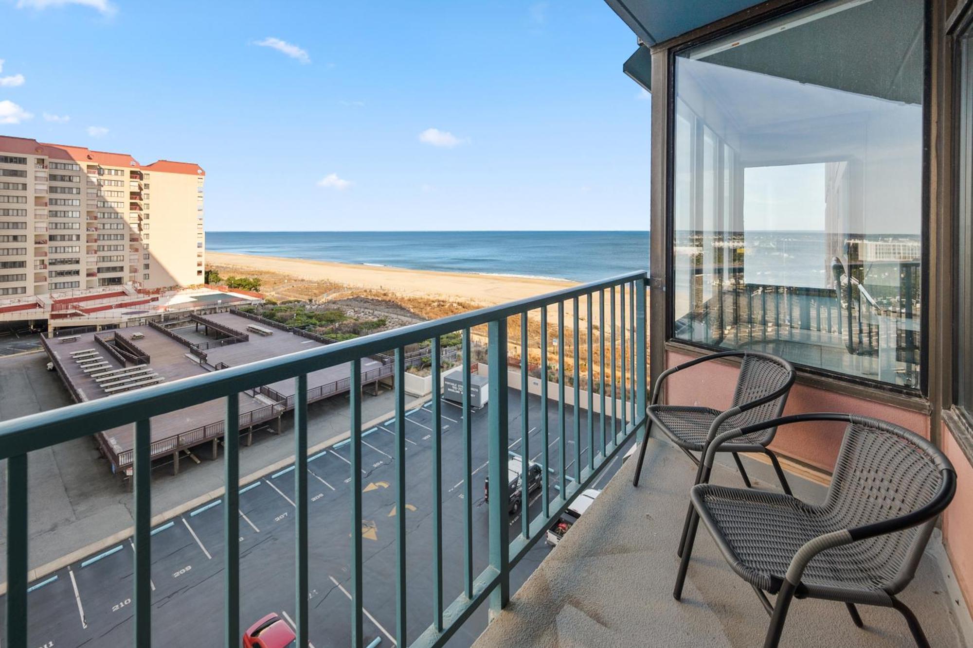 Family Friendly Luxury Oceanfront Condo, Indoor Pool, Massage Chair, Brand New Bathrooms 2025 Ocean City Bagian luar foto