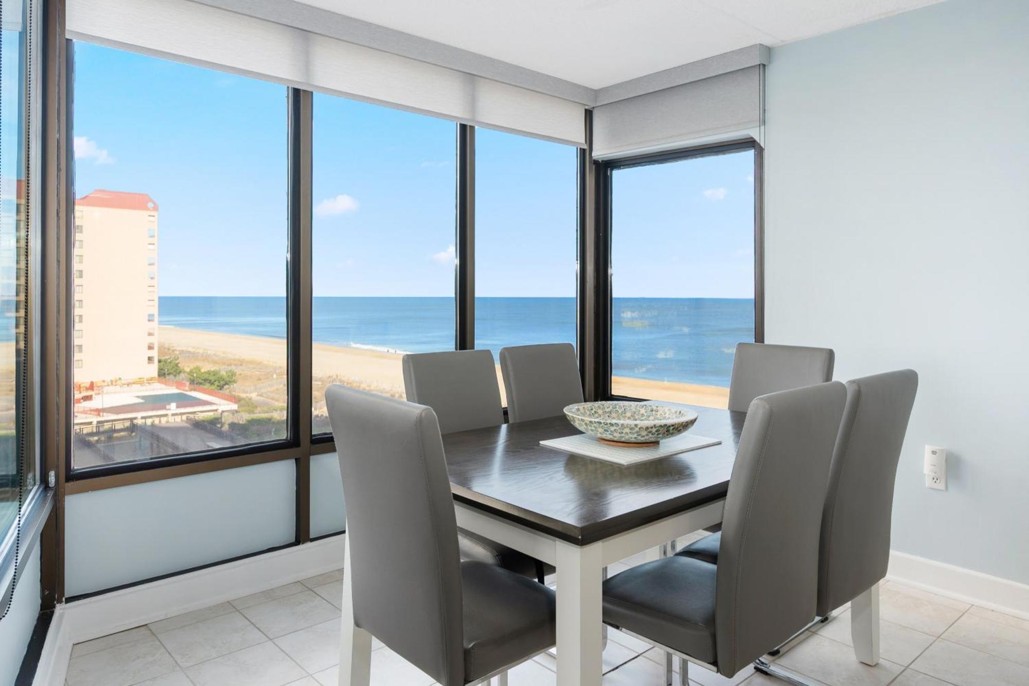 Family Friendly Luxury Oceanfront Condo, Indoor Pool, Massage Chair, Brand New Bathrooms 2025 Ocean City Bagian luar foto