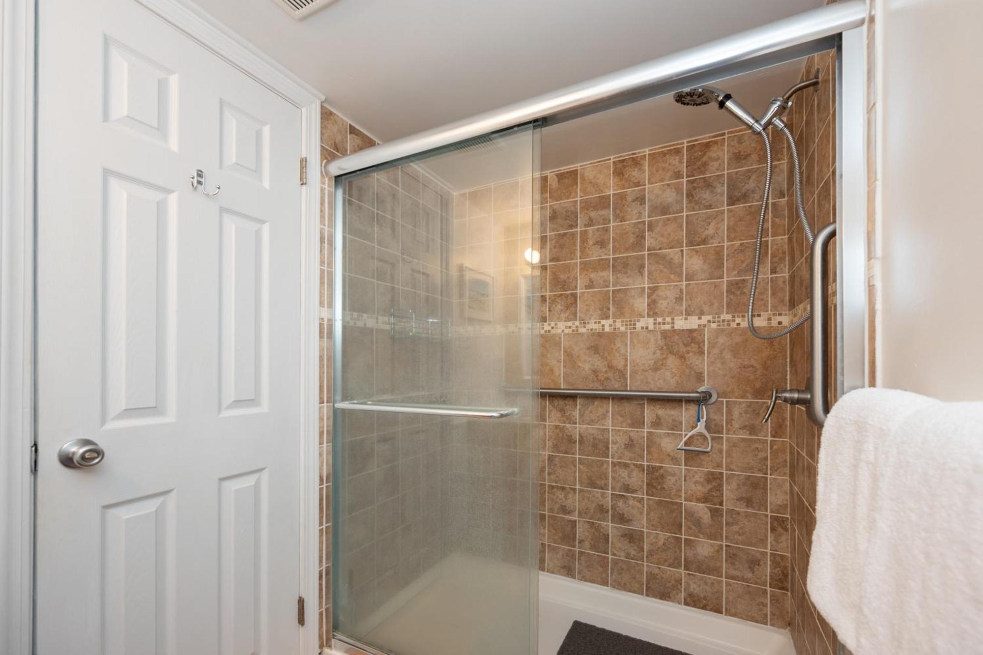 Family Friendly Luxury Oceanfront Condo, Indoor Pool, Massage Chair, Brand New Bathrooms 2025 Ocean City Bagian luar foto