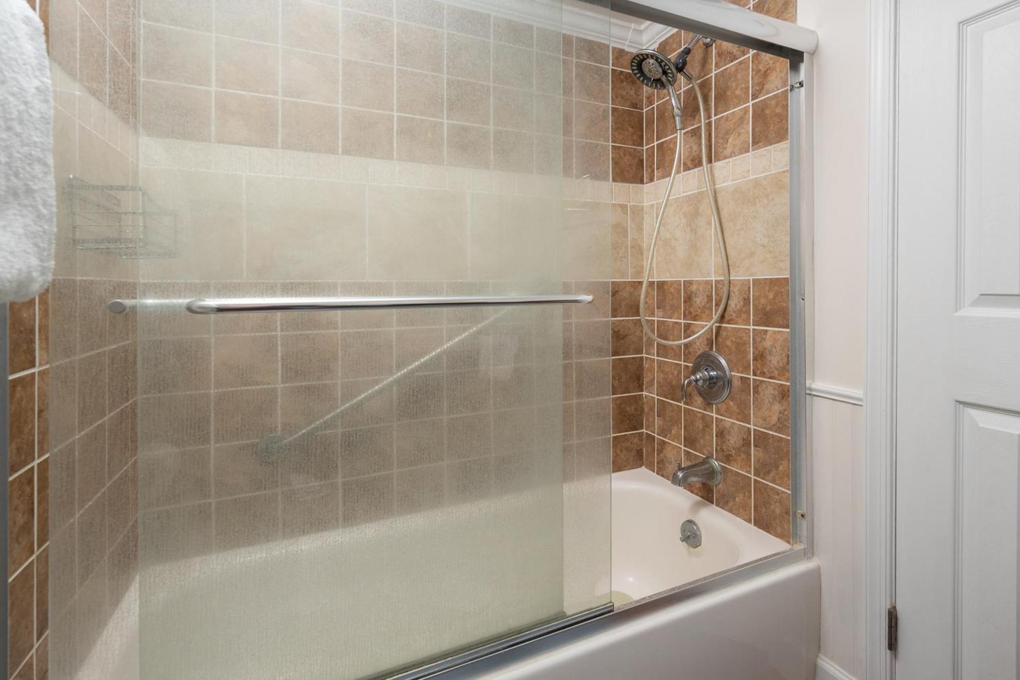 Family Friendly Luxury Oceanfront Condo, Indoor Pool, Massage Chair, Brand New Bathrooms 2025 Ocean City Bagian luar foto
