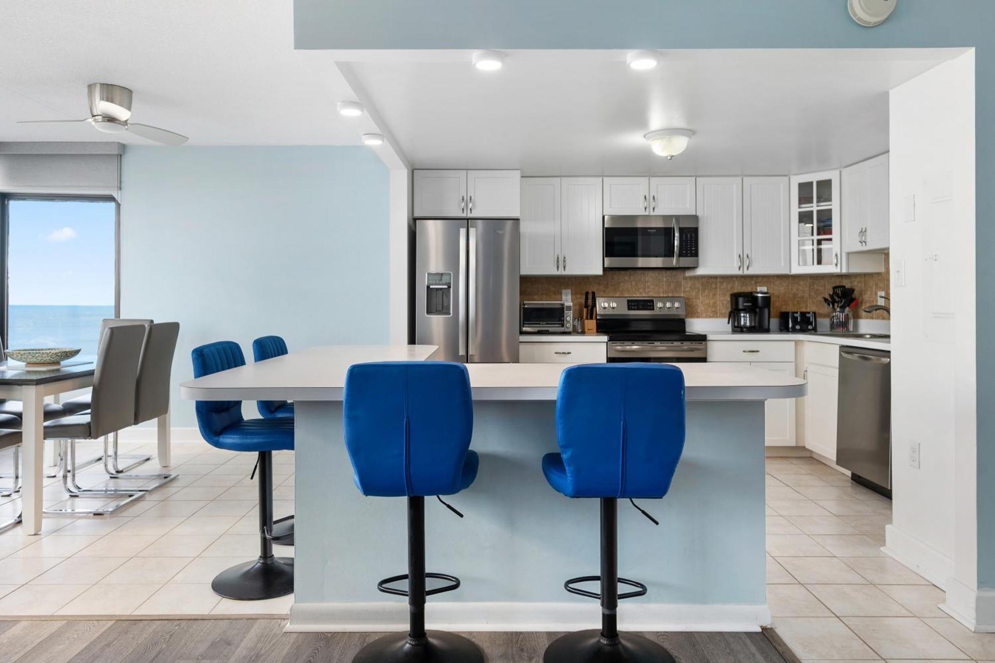Family Friendly Luxury Oceanfront Condo, Indoor Pool, Massage Chair, Brand New Bathrooms 2025 Ocean City Bagian luar foto